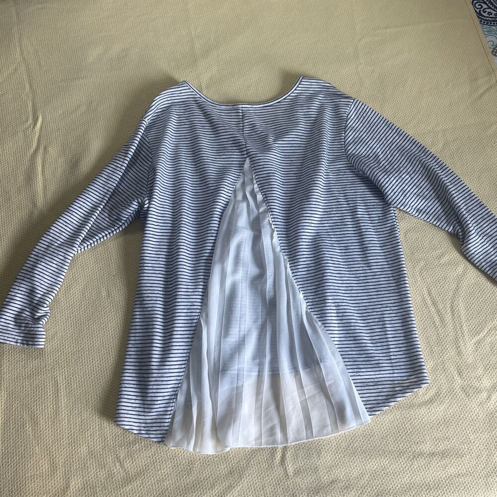 Lane Bryant Top 22/24 Stripes Pleated  Elevated Basic - Picture 7 of 8